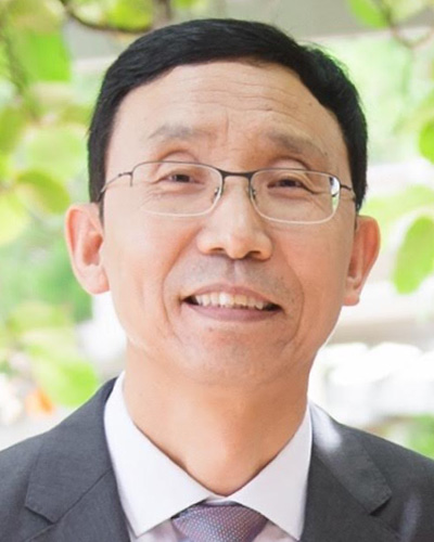 Kewen Wang